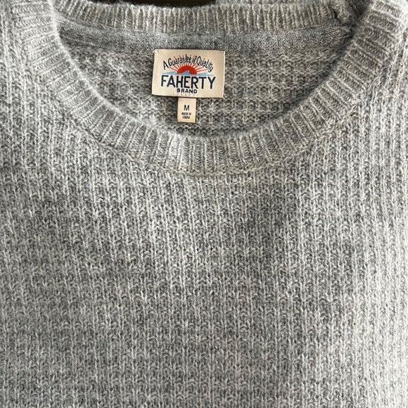 Faherty Cashmere Wool Crew - Snow Grey Melange - M - Picture 1 of 6